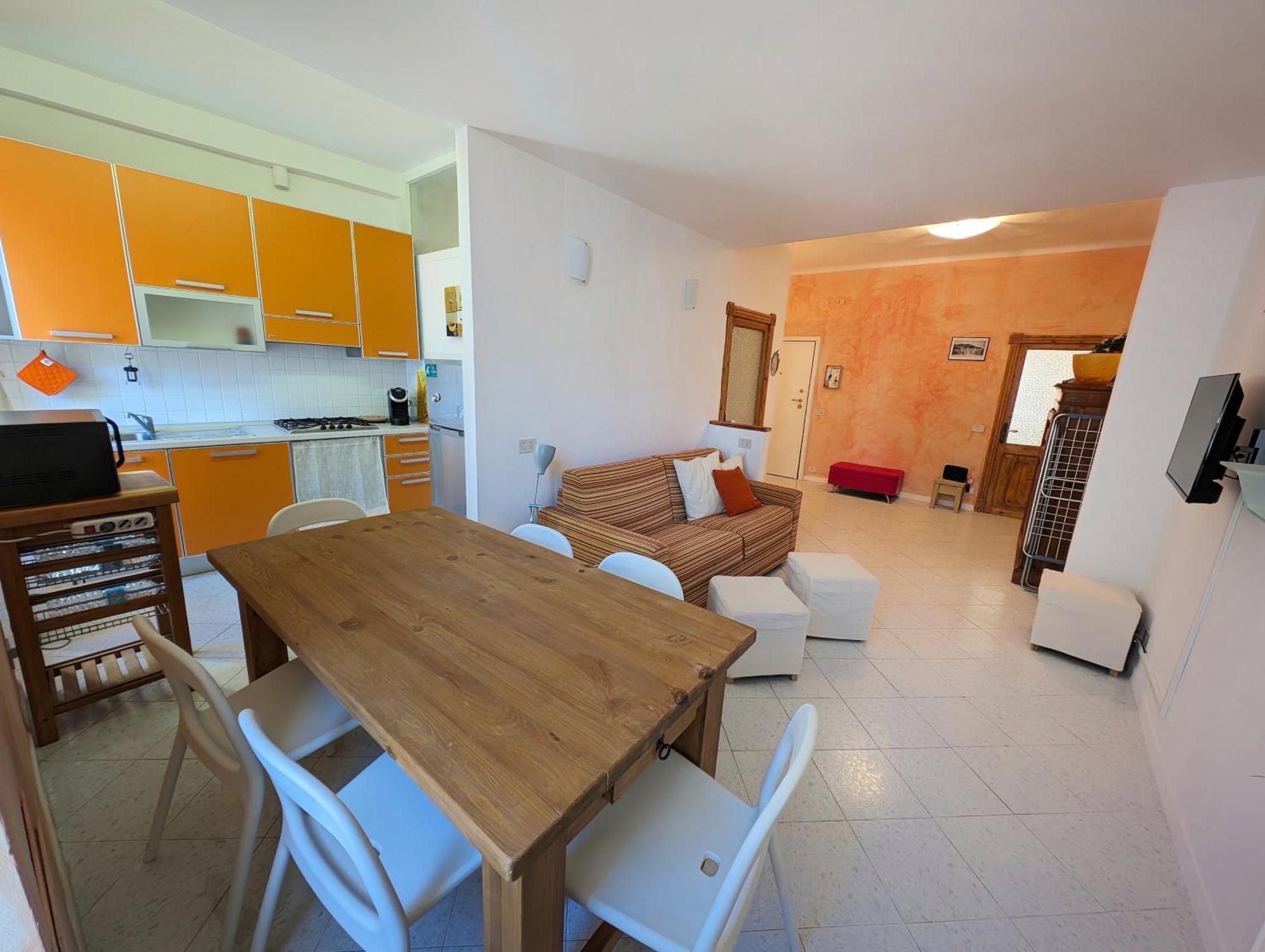 דירות ואראצה Casa Clementina מראה חיצוני תמונה